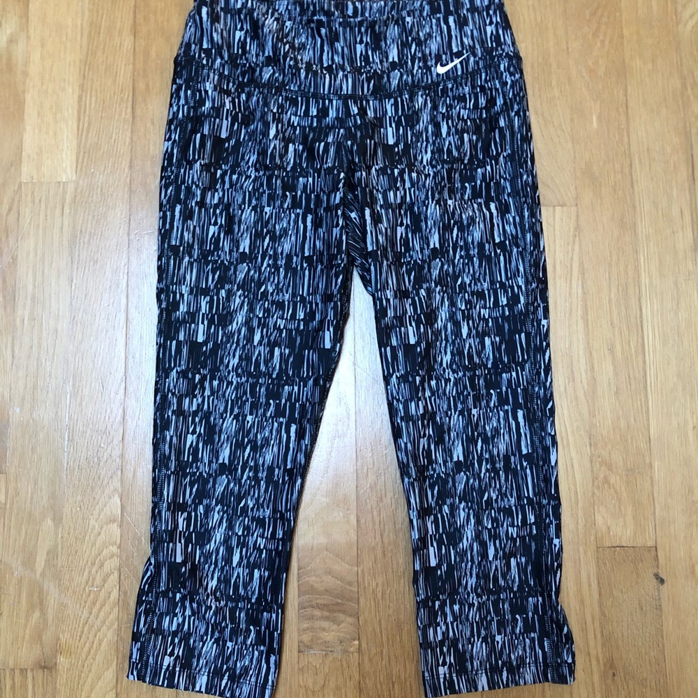 Nike leggings